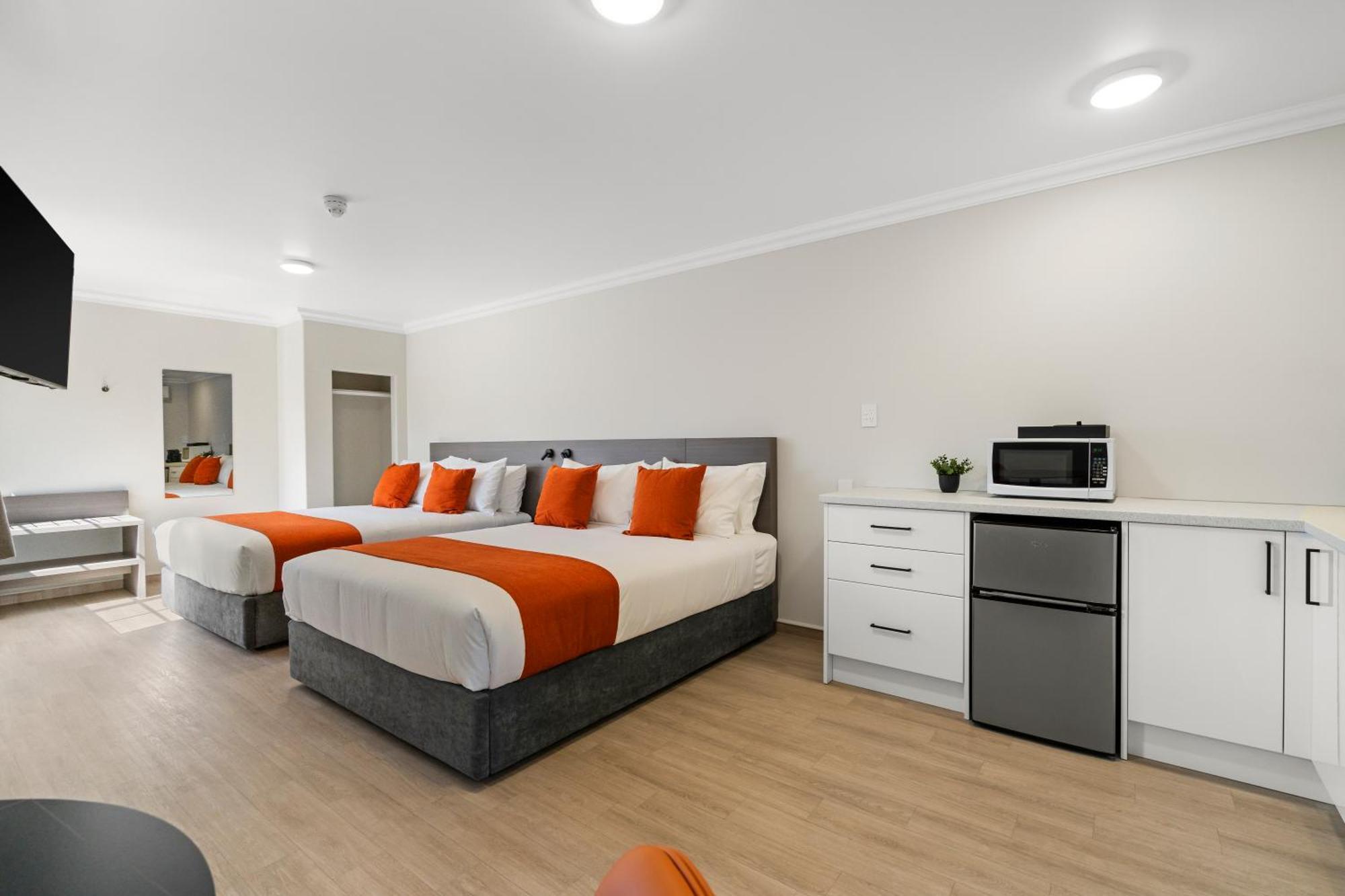 Stay 280 & Stay 284 Rotorua - Refurbished Modern Accommodation Buitenkant foto
