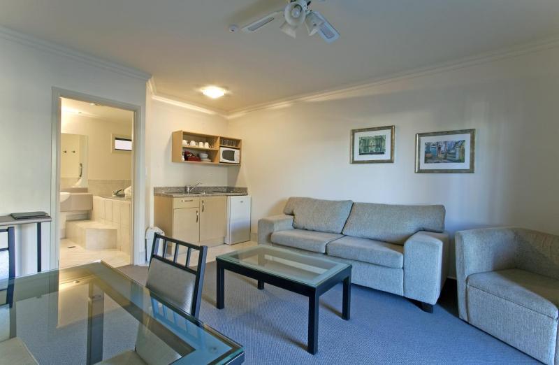 Stay 280 & Stay 284 Rotorua - Refurbished Modern Accommodation Buitenkant foto